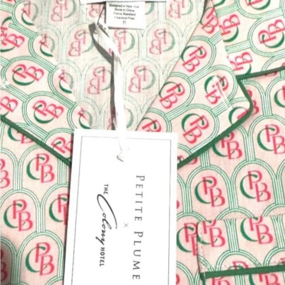 Petite Plume x The Colony Hotel Kids Pajamas Set Size 3 New NWT - Picture 2 of 2